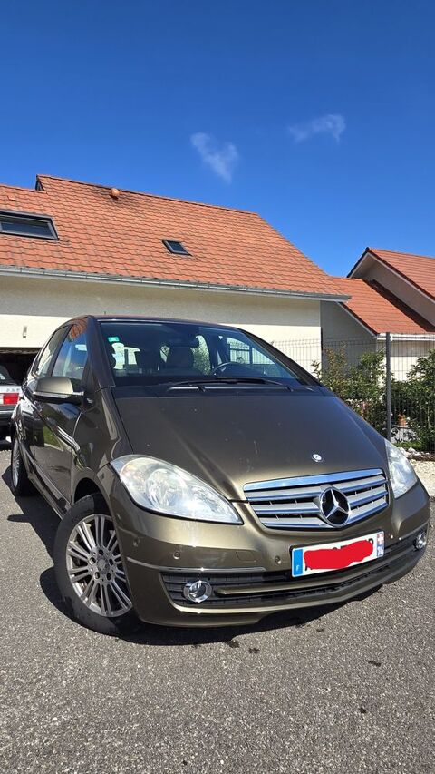 Mercedes Classe A 180 Elégance Autotronic CVT 2009 occasion Sévrier 74320