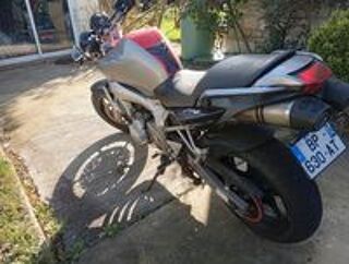 YAMAHA 2006 occasion 77400 Lagny-sur-Marne