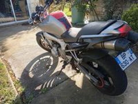 YAMAHA 2006 occasion 77400 Lagny-sur-Marne