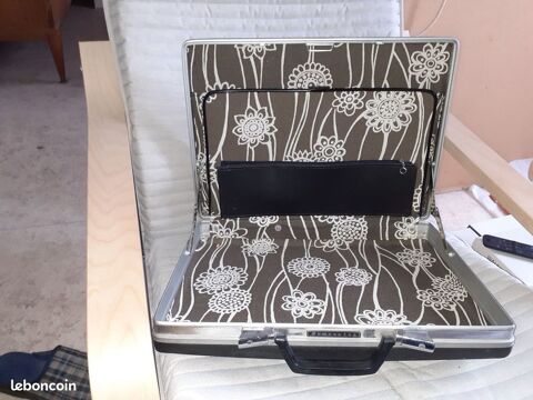 Attaché Case / Porte Document Rigide 30 Enghien-les-Bains (95)