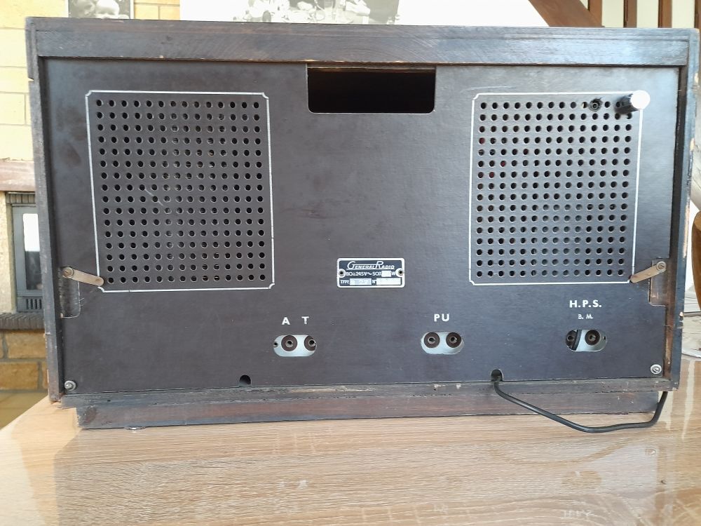 GRANDE RADIO VINTAGE connect&eacute;e BLUETOOTH Audio et hifi