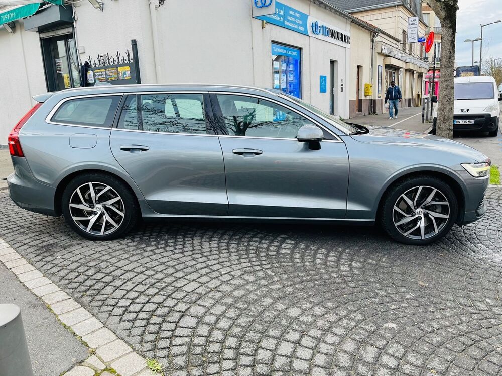 V60 T8 Inscription Luxe - 2.0 T Bva8 396cv - Plug in Hybride 50k 2019 occasion 78800 Houilles
