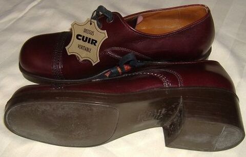 Chaussures bordeaux foncé - 39 - NEUVES - 30 Clermont-Ferrand (63)