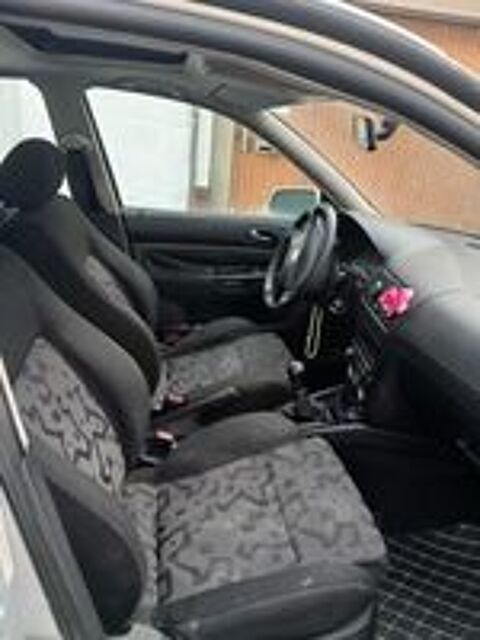 Golf 1.4i Sport 1999 occasion 72000 Le Mans