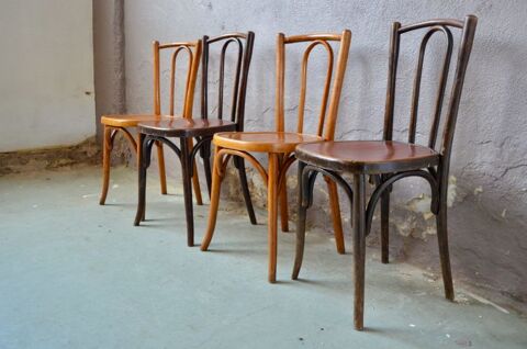Série de 4 chaises bois courbé anciennes style bohème 420 Wintzenheim (68)