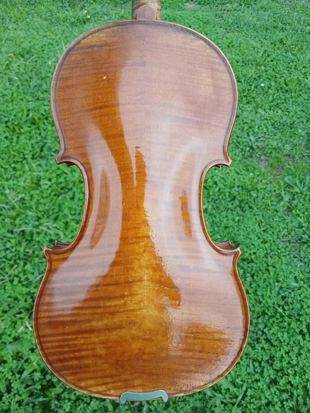 violon Ach&egrave;te et restaure instruments Instruments de musique