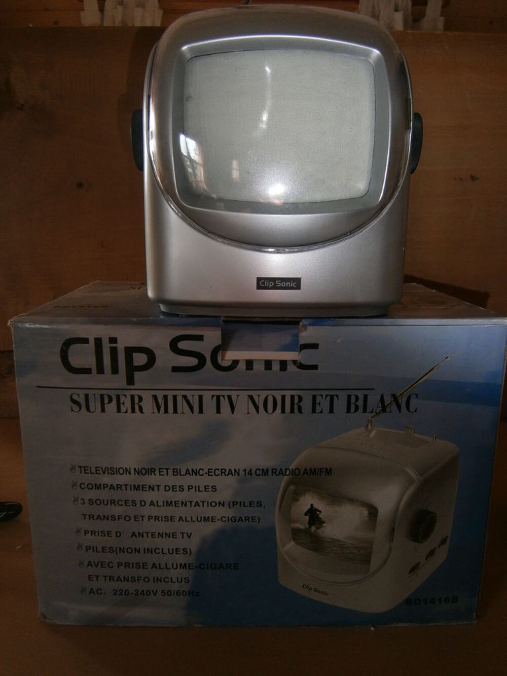 Mini TV et radio AM/FM Vintage Photos/Video/TV