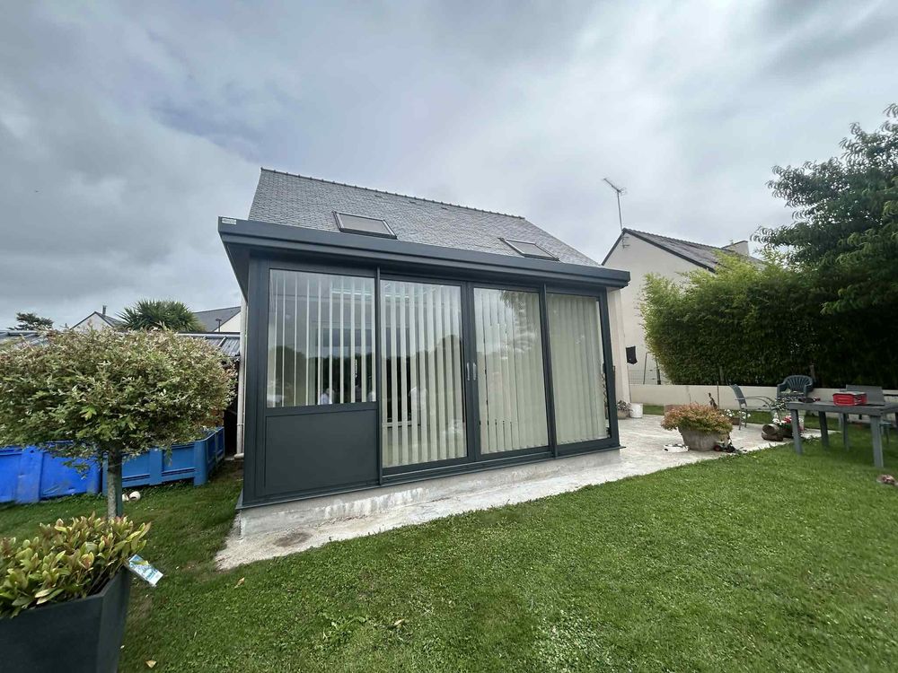   Menuisier ? Portes, portails, v�randas am�nagements sur mesu 