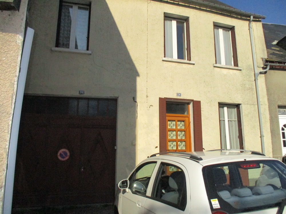 Maison 4 pièces 117 m² · à Château-Chinon Ville · 117 m² · 64 000 €