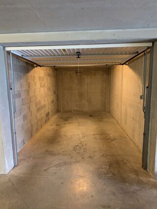  Parking / Garage � vendre 15 m�