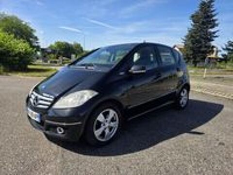 Classe A 180 CDI Avantgarde 2010 occasion 69320 Feyzin