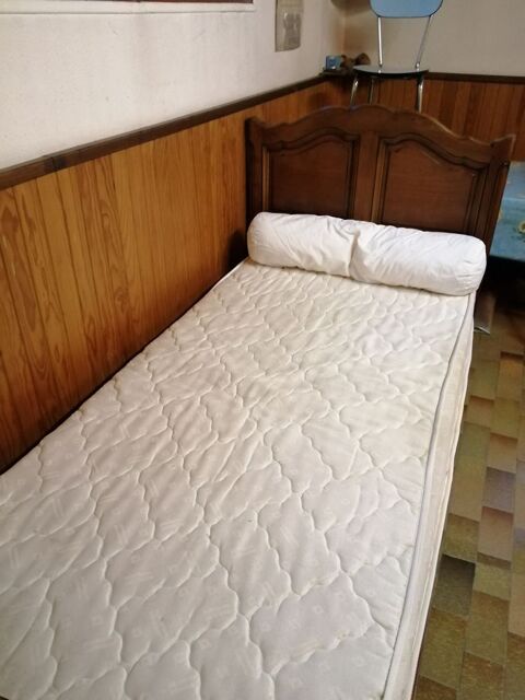 Lit ancien 1 place fabrication artisanale 299 Amb�rieu-en-Bugey (01)