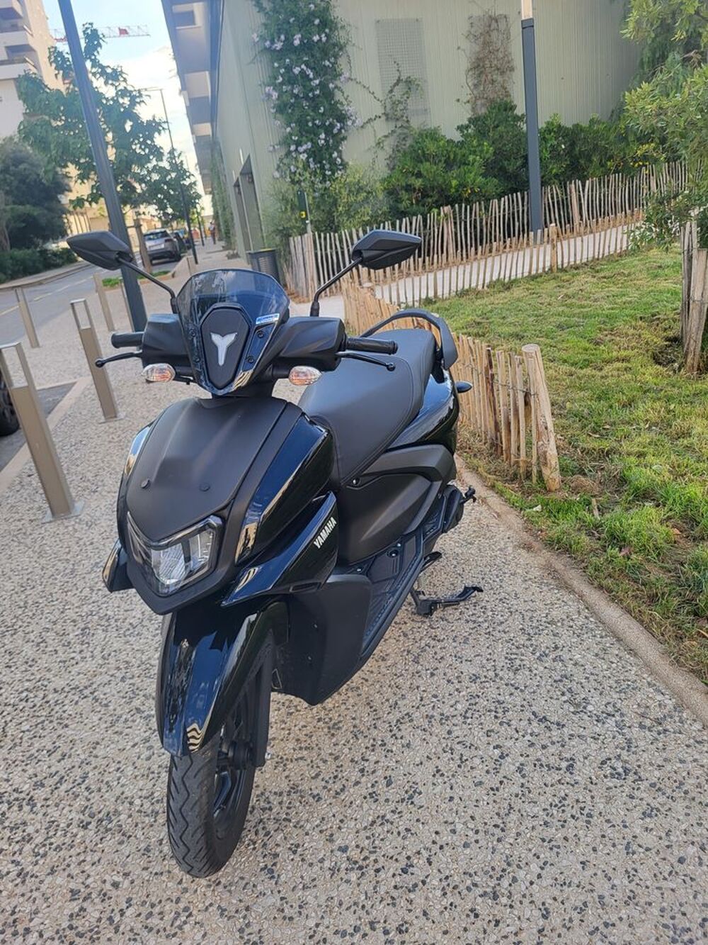 YAMAHA 2025 occasion 34200 S&egrave;te