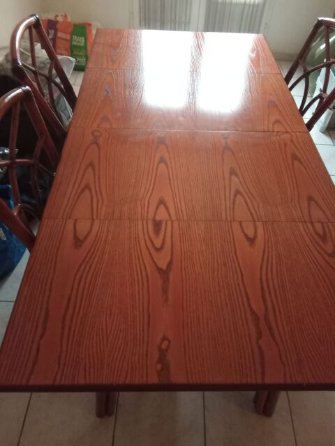 Table salle � manger et chaises 140 Saint-Marcel-sur-Aude (11)