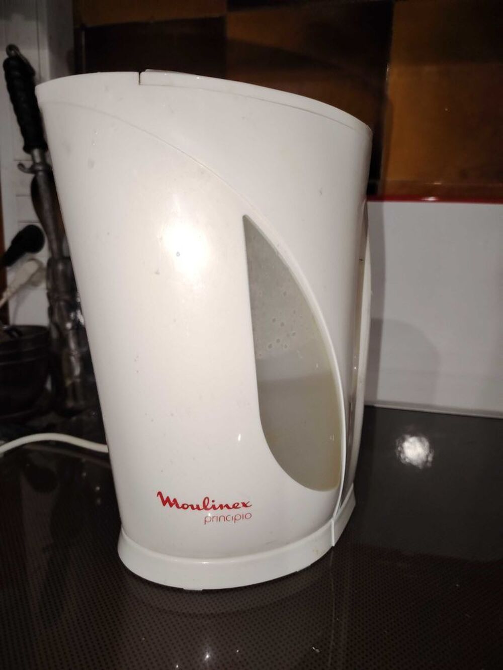 BOUILLOIRES Electroménager