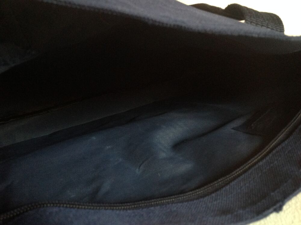 SAC TRAVEL &amp; PLEASURE L 43 cm x H 30 cm Envoi Possible
Maroquinerie