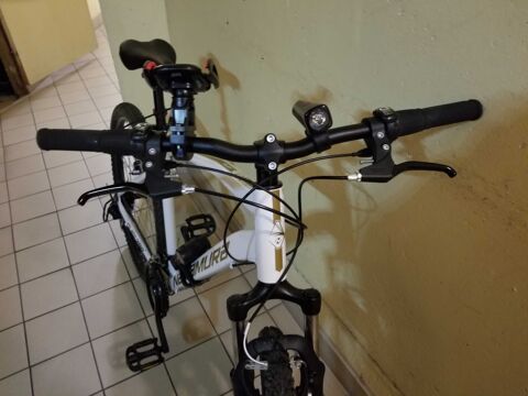 velo adulte  Nakamura  cliff 700 280 Marly-le-Roi (78)