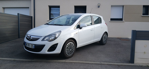 Opel corsa 1.2 - 85 ch Twinport Cool Line