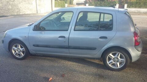 Renault Clio II Clio 1.4 16v Confort Authentique 2004 occasion Octeville 50130