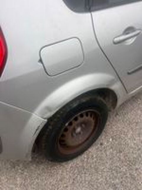 Sc&eacute;nic II Scenic 1.9 dCi 120 Pack Expression 2006 occasion 83000 Toulon