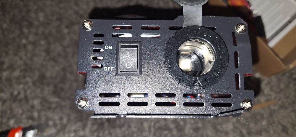 Convertisseur onduleur de puissance 3000W 12V 120V 4 USB + 2 Bricolage