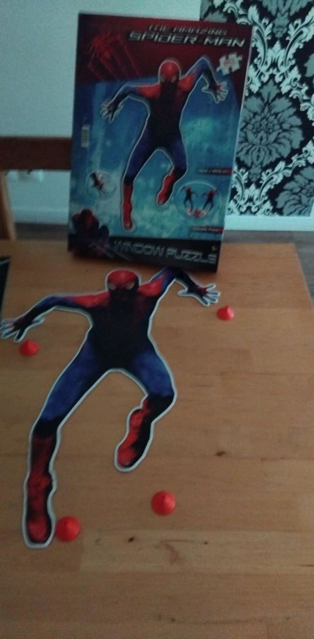  2 puzzles spiderman neuve 
Jeux / jouets