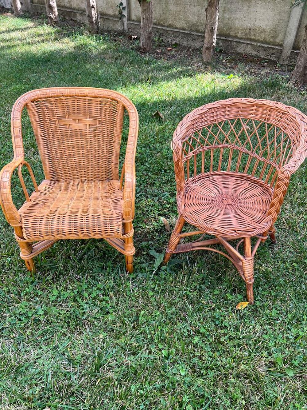 Lot chaises rotin et brouettes enfant Mobilier enfants