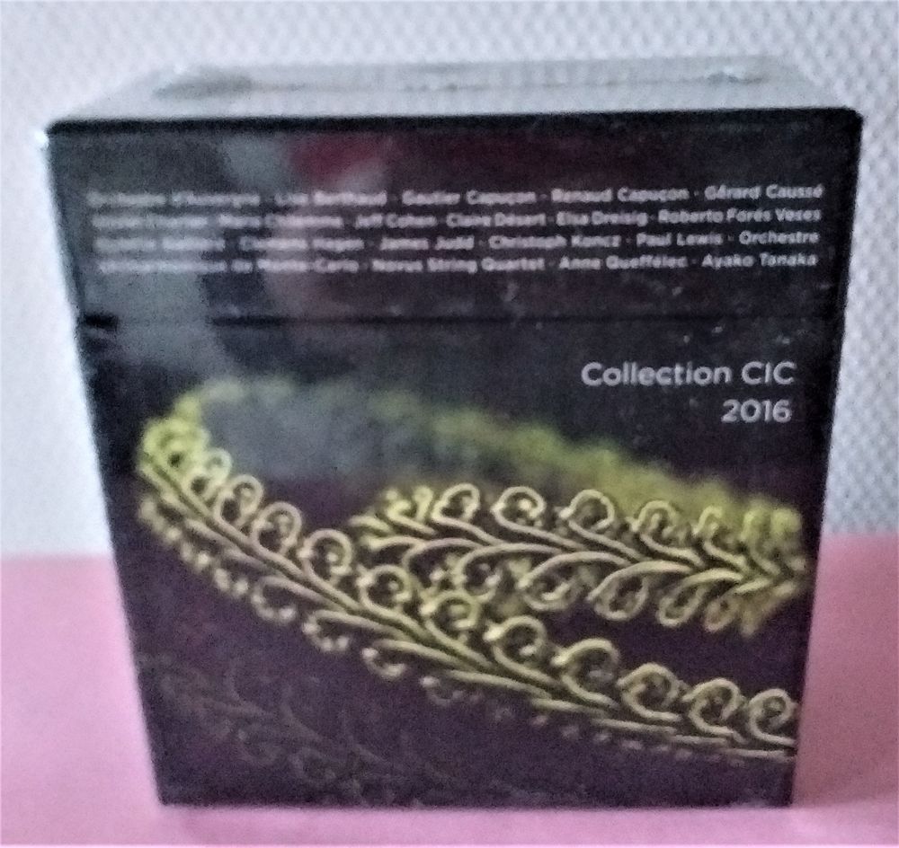 coffret CD Musique classique - collection CIC 2016, neuf et emball&eacute; CD et vinyles