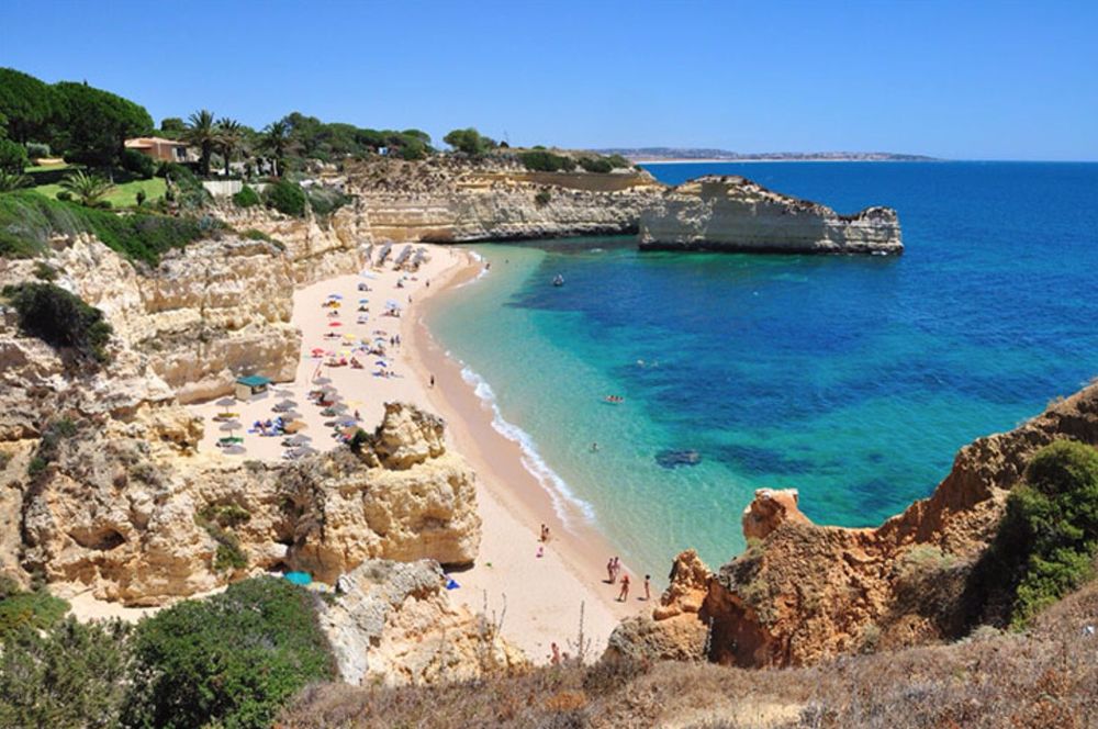   10 minutes à pied de la plage, 3 chambres, 6 personnes Portugal, Porches/Armação de Pera