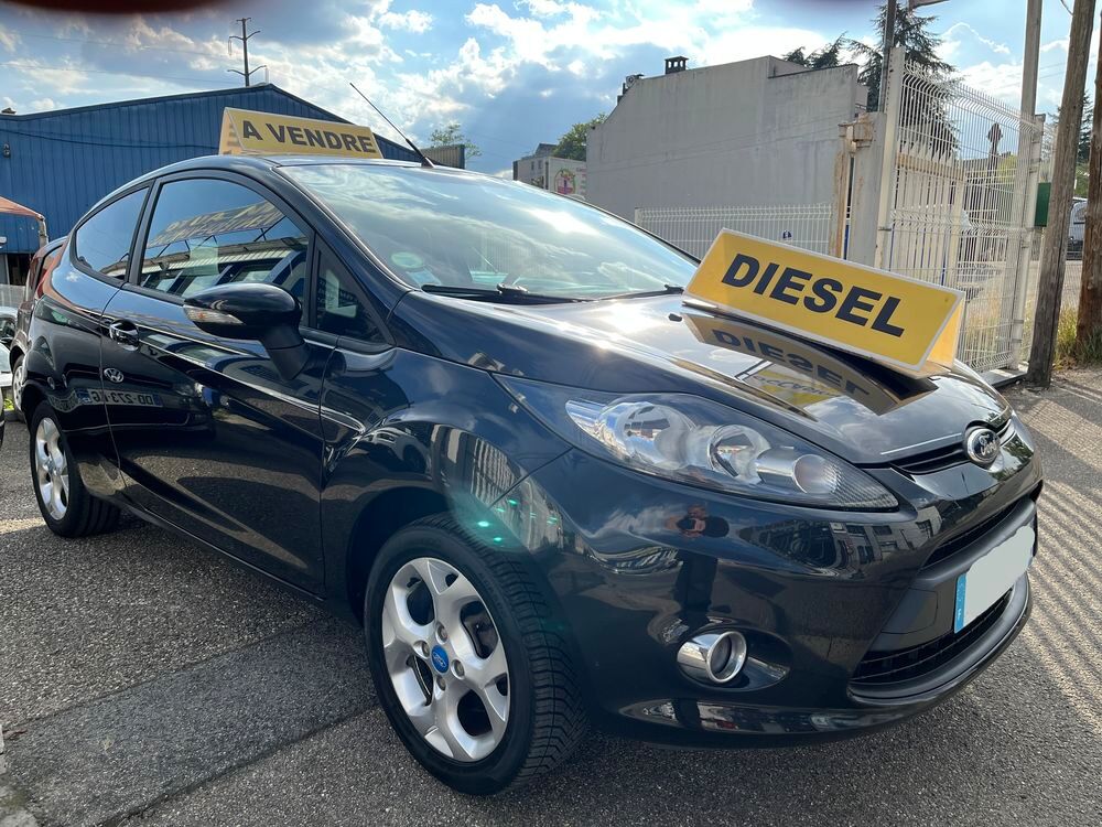 Fiesta 1.4 TDCi 70 FAP Titanium 2011 occasion 42700 Firminy