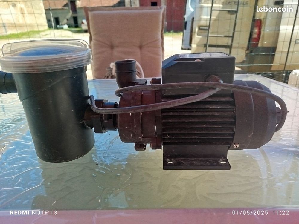 Pompe de piscine hors sol 125 watts Jardin