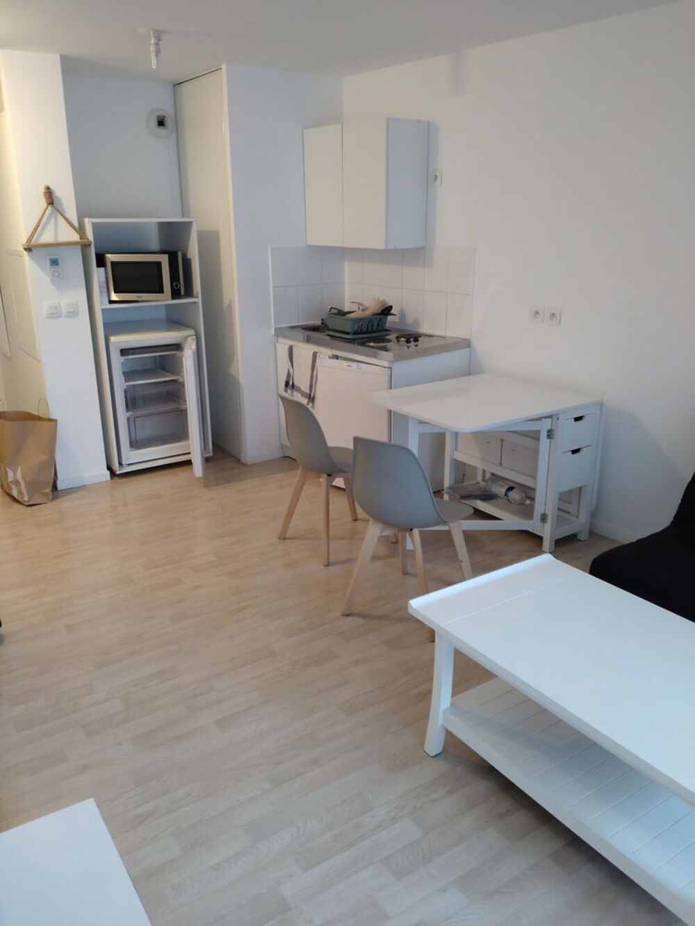 Location Appartement Appartement t2 meublé terrasse disponible Valenciennes