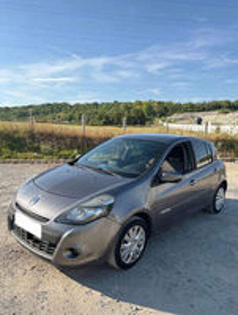 Clio III Clio 1.5 dCi 105 Dynamique 2011 occasion 93220 Gagny