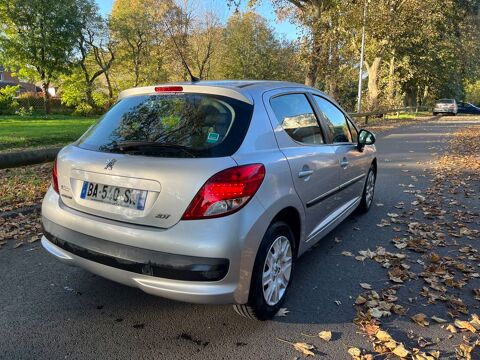 Peugeot 207 1.4 HDi 70ch BLUE LION Active 2010 occasion Lens 62300