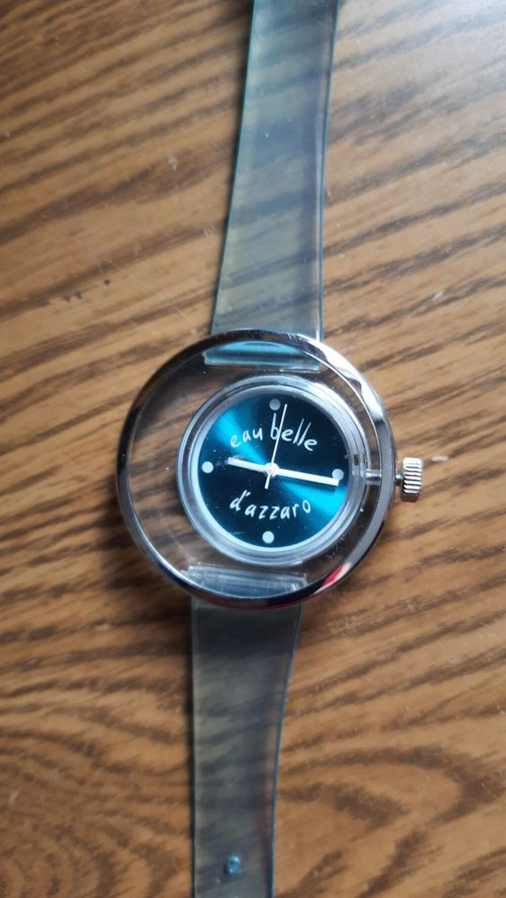Montre Azzaro &quot; eau belle &quot; Bleu ciel Bijoux et montres
