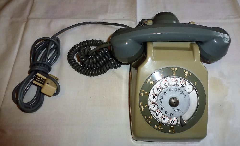 T&eacute;l&eacute;phone vintage ann&eacute;e 1972 Tlphones et tablettes