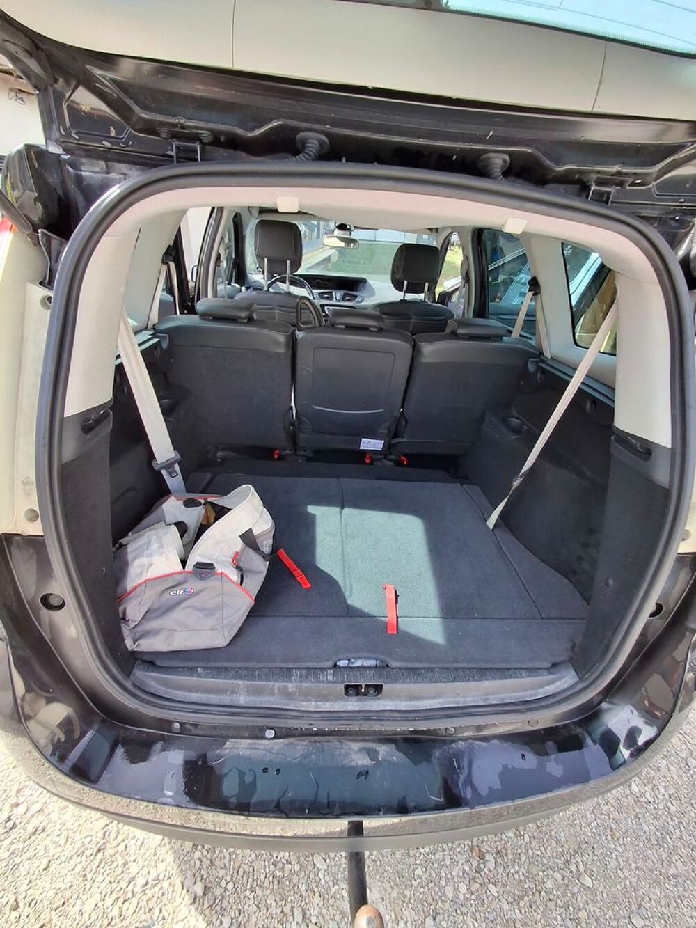 Grand Sc&eacute;nic III Grand Sc&eacute;nic dCi 110 Energy FAP eco2 Bose 7 pl 2013 occasion 10160 Aix-en-Othe
