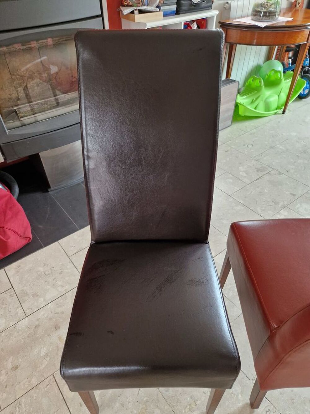 8 chaises de salle &agrave; manger Meubles