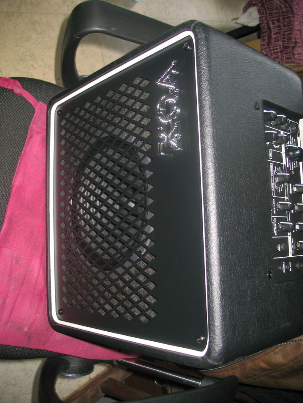 echange ampli vox go50 avec fooutswitch Instruments de musique