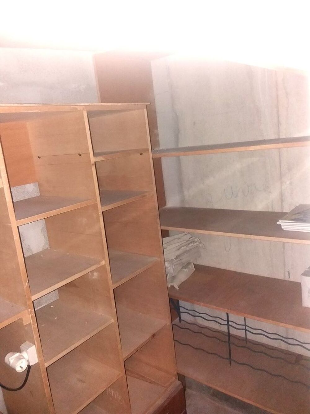 Location Autre ? Cave Box Aiguillon 8m en RDC dans Rsidence Scurise ! Toulon