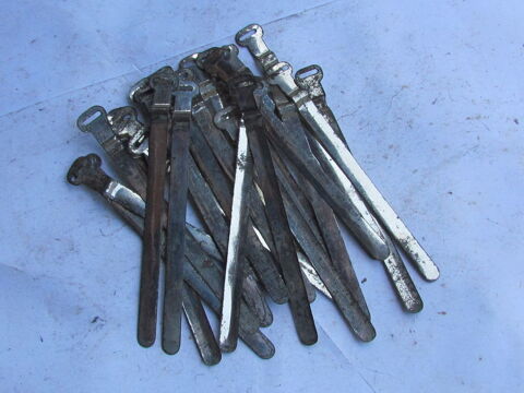 Colliers attache gaine 0 Tignieu-Jameyzieu (38)