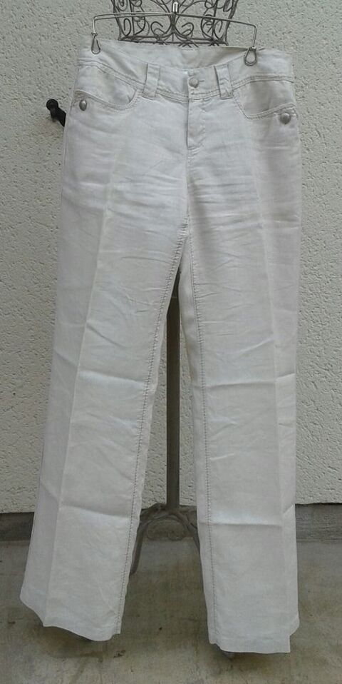pantalon toile crème  10 euros
10 Cramont (80)