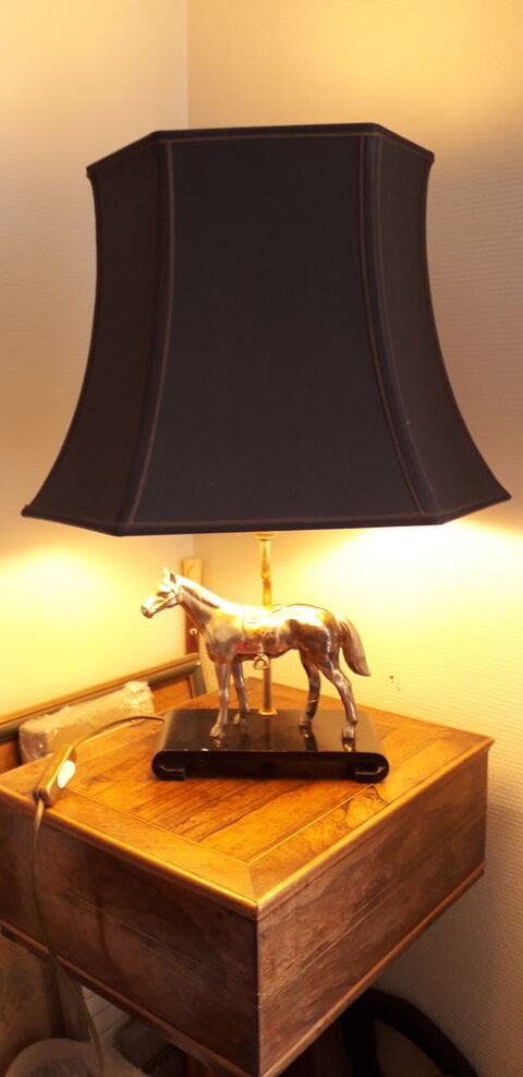 Lampe pour bureau ancienne 185 Marseille 15 (13)