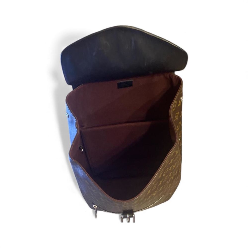 SAC A DOS LOUIS VUITON Maroquinerie