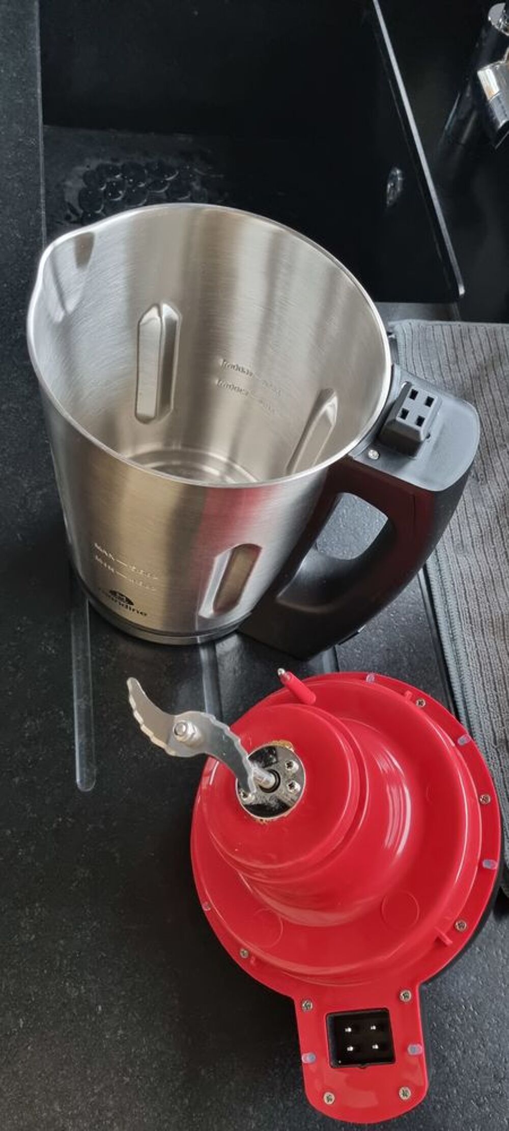 BLENDER CHAUFFANT MANDINE Electroménager