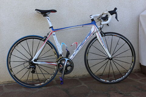 VELO COURSE LAPIERRE XELIUS 400 FDJ 1550 Solesmes (72)