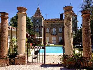  Propri�t�/ch�teau � vendre 12 pi�ces 385 m�