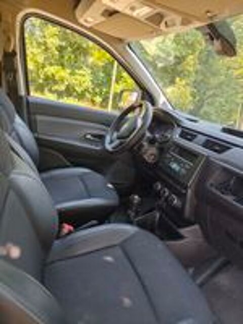 Express EXPRESS VAN BLUE DCI 75 CONFORT 2021 occasion 07800 Saint-Georges-les-Bains