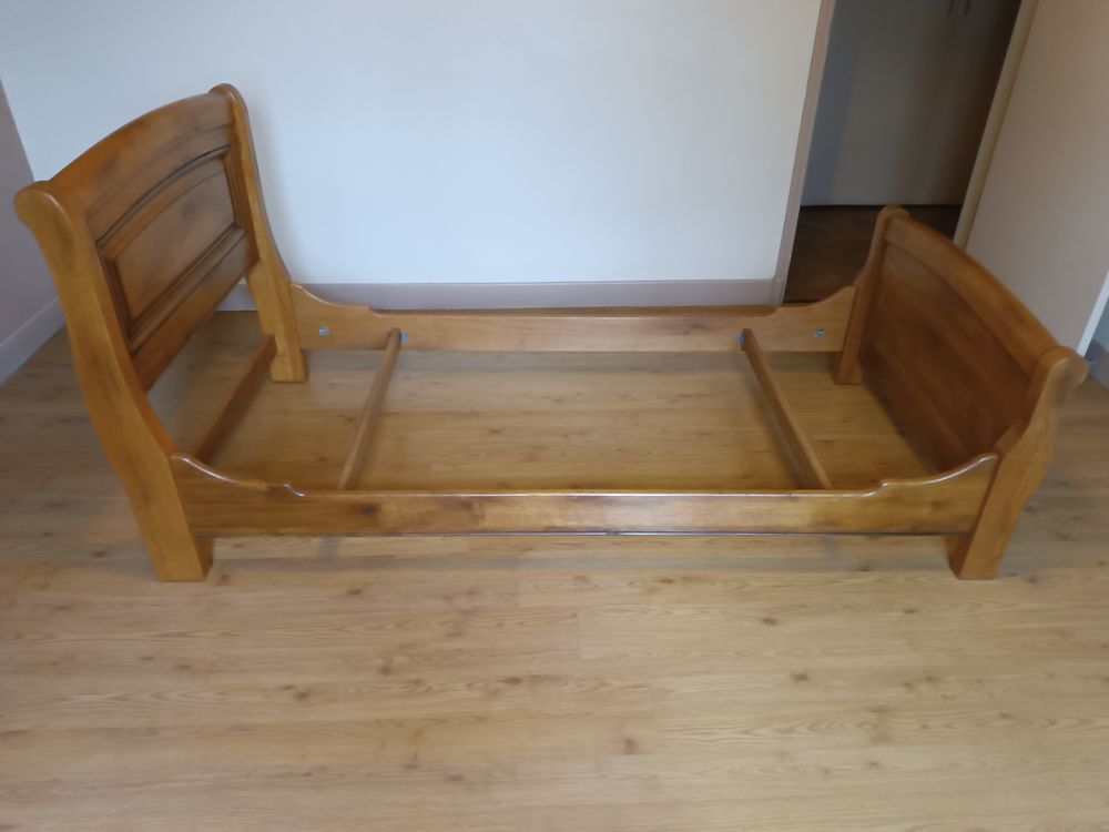 LIT EN BOIS MASSIF 1 PLACE COMPLET SOMIER ET MATELAS Meubles