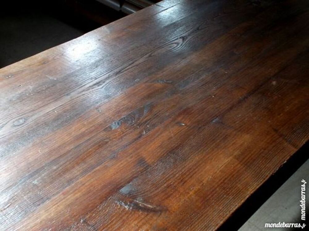 grande table en bois (ch&ecirc;ne) Meubles